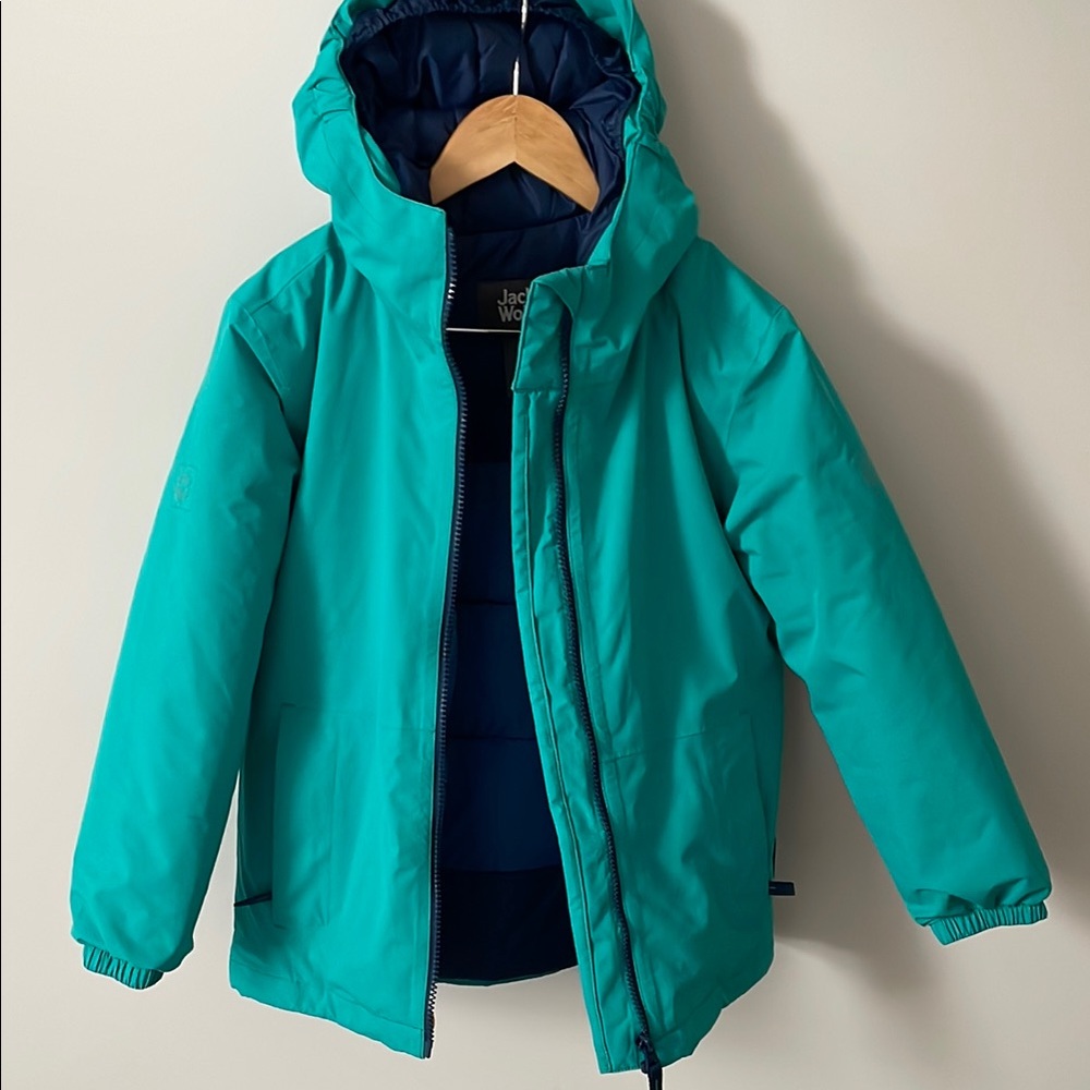 Jack Wolfskin Turquoise Hooded Jacket size 7-8